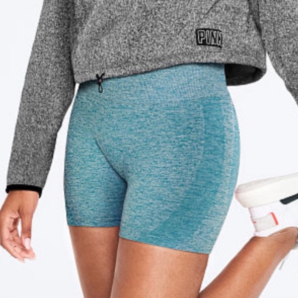 PINK. Victoria’s Secret. Seamless Bike Shorts. Size Small.
